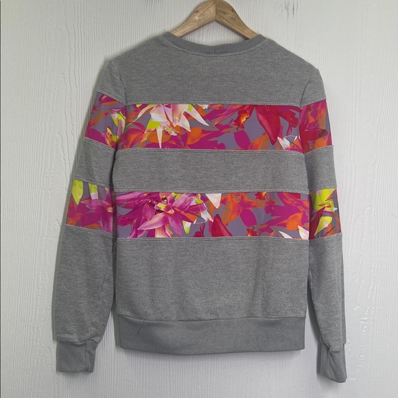 Trina Turk - Recreation Floral Bright Striped Crewneck Pullover Sweatshirt Small - Picture 10 of 10